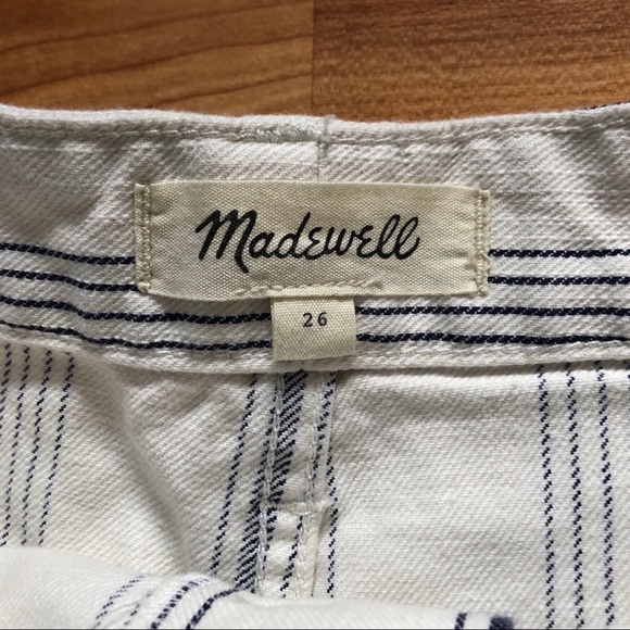 Madewell • white & blue striped high waist shorts with front buttons - size 26 - Picture 7 of 9
